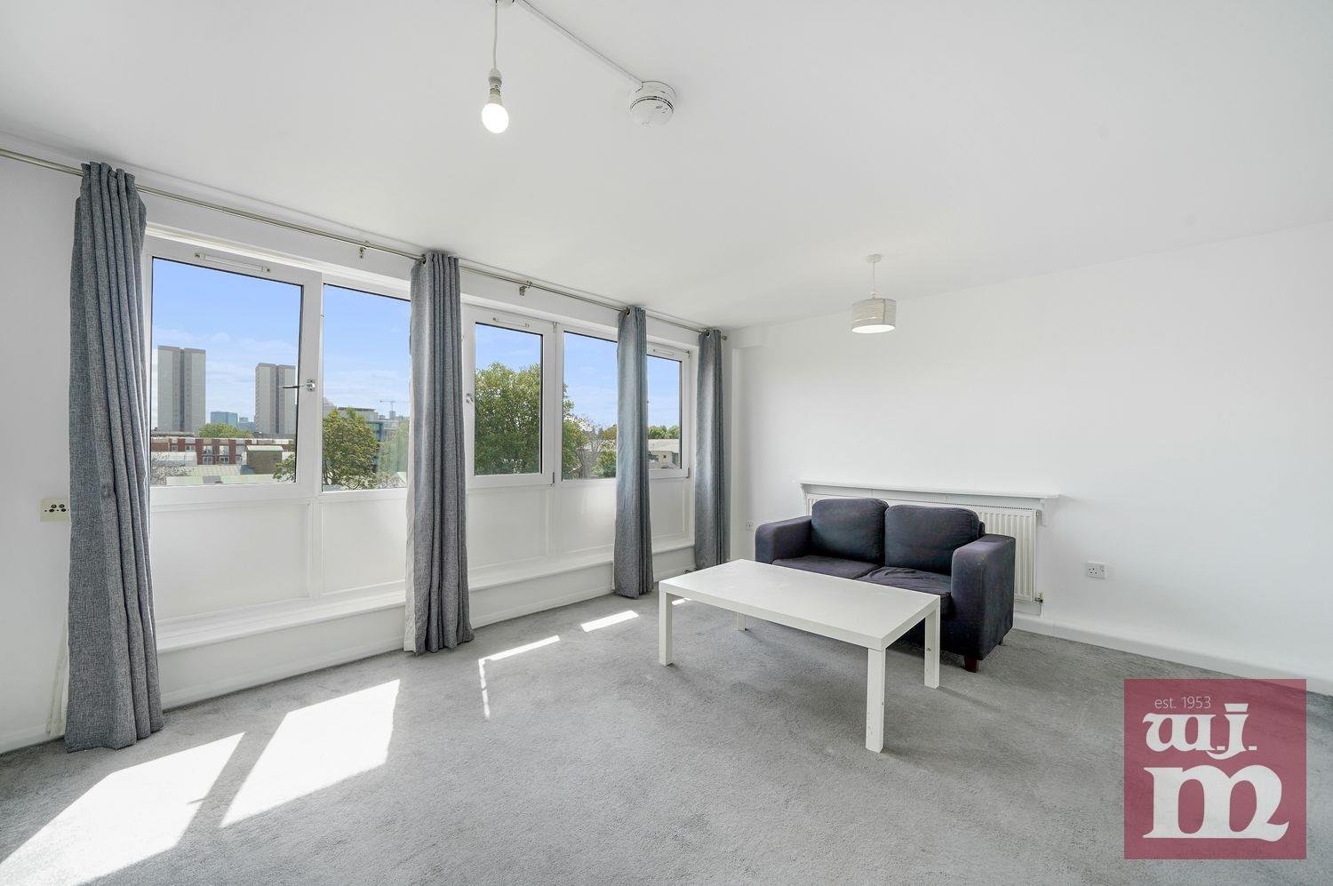 2 bed property in Howcroft House, Bow